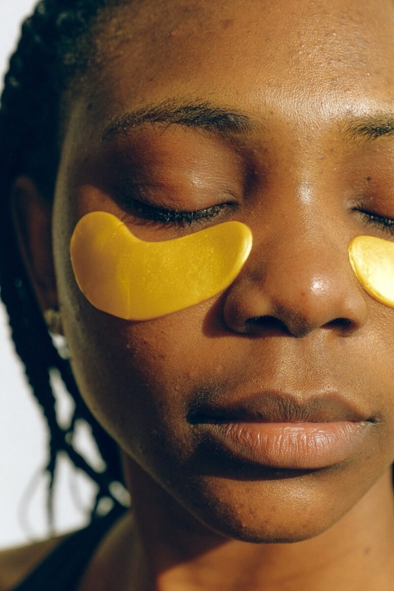 Unveiling the Magic of Golden Collagen Eye Patches for Youthful Skin